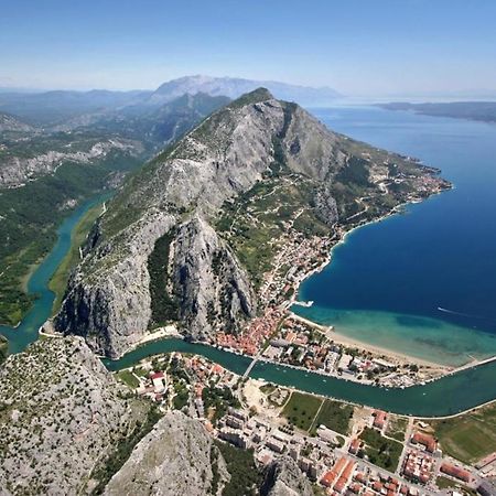 Апартаменты Apartman Ante Zvecanje Экстерьер фото