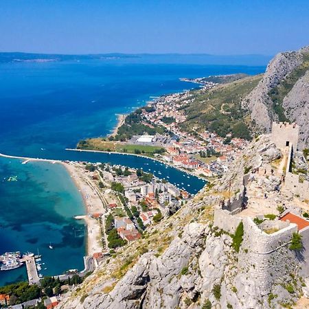 Апартаменты Apartman Ante Zvecanje Экстерьер фото
